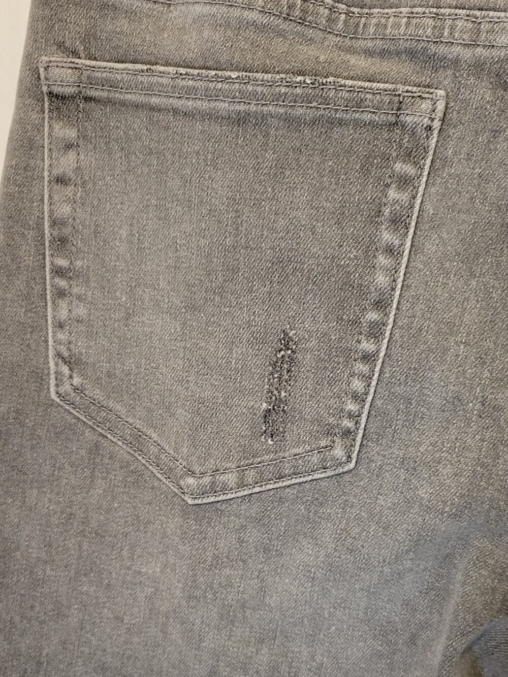 ONESO Gray Wide Leg Distressed Stretch Jeans Size 27 High Rise Denim 30" Inseam - Picture 7 of 10